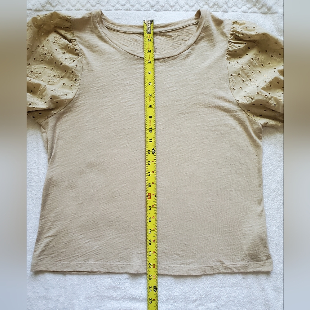 GAP Eyelet Puffy Sleeve Tee - Picture 5 of 5